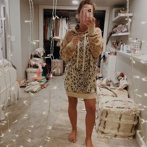 Free People Nala Sweatshirt/Hoodie Size Small